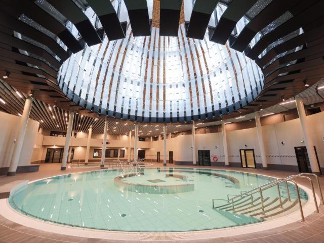 Le Palais Des Thermes Нанси Екстериор снимка